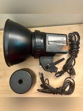 Impact EX-100A Monolight TESTED Studio Strobe w/ Beauty Dish Sync & Power Cords